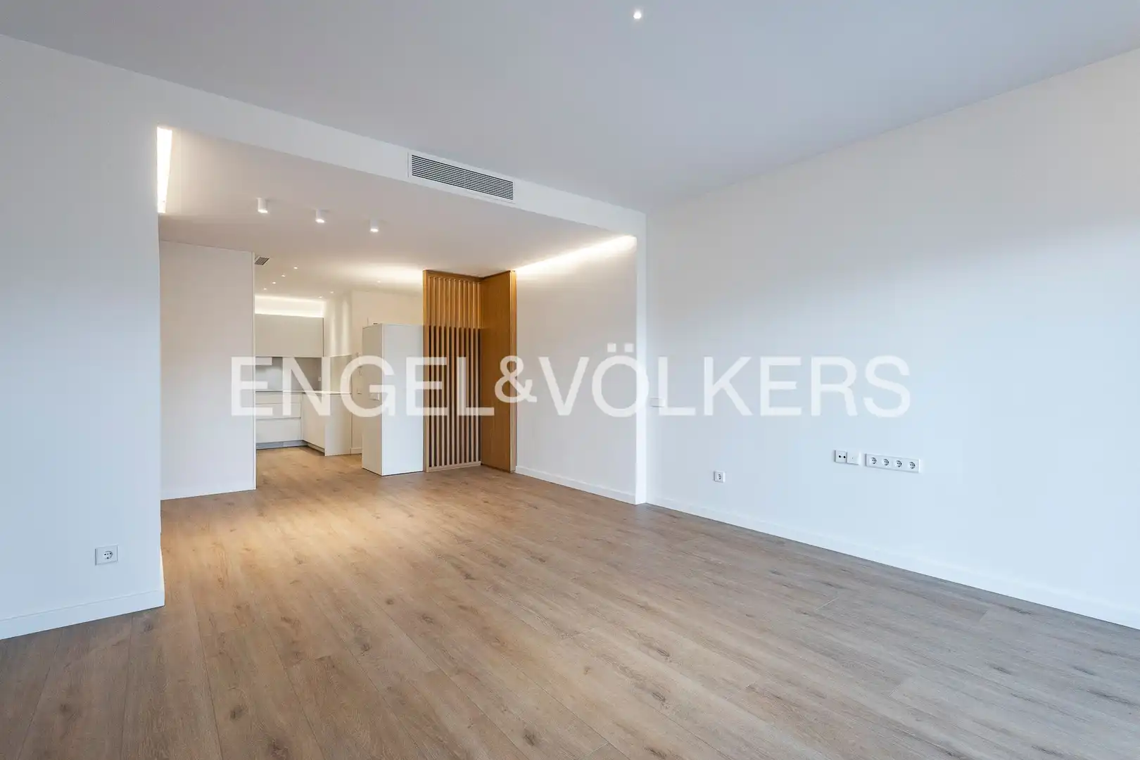 Sala de estar de Piso en venta en Barcelona con Aire acondicionado, Calefacción y Balcón