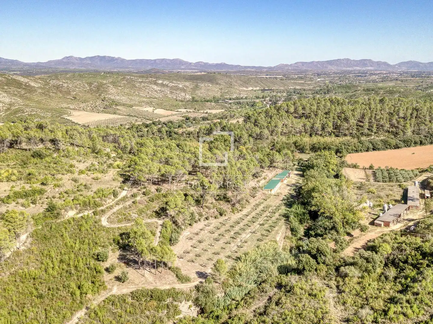 Finca rústica en venta en Boadella i les Escaules con Calefacción, Jardín privado y Terraza