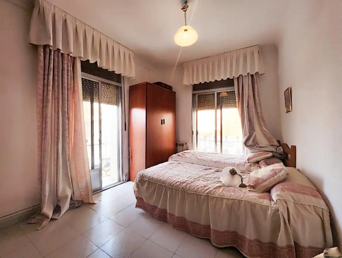Dormitori de Casa o xalet en venda en Puertollano amb Aire condicionat, Calefacció i Moblat