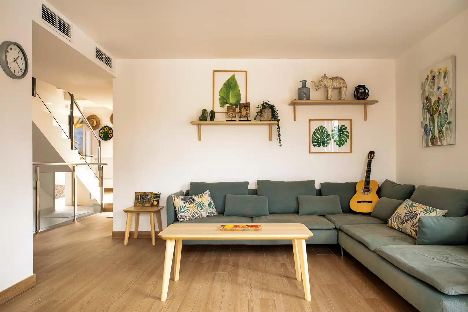 Sala d'estar de Casa o xalet de lloguer en San Miguel de Abona amb Aire condicionat, Jardí privat i Terrassa