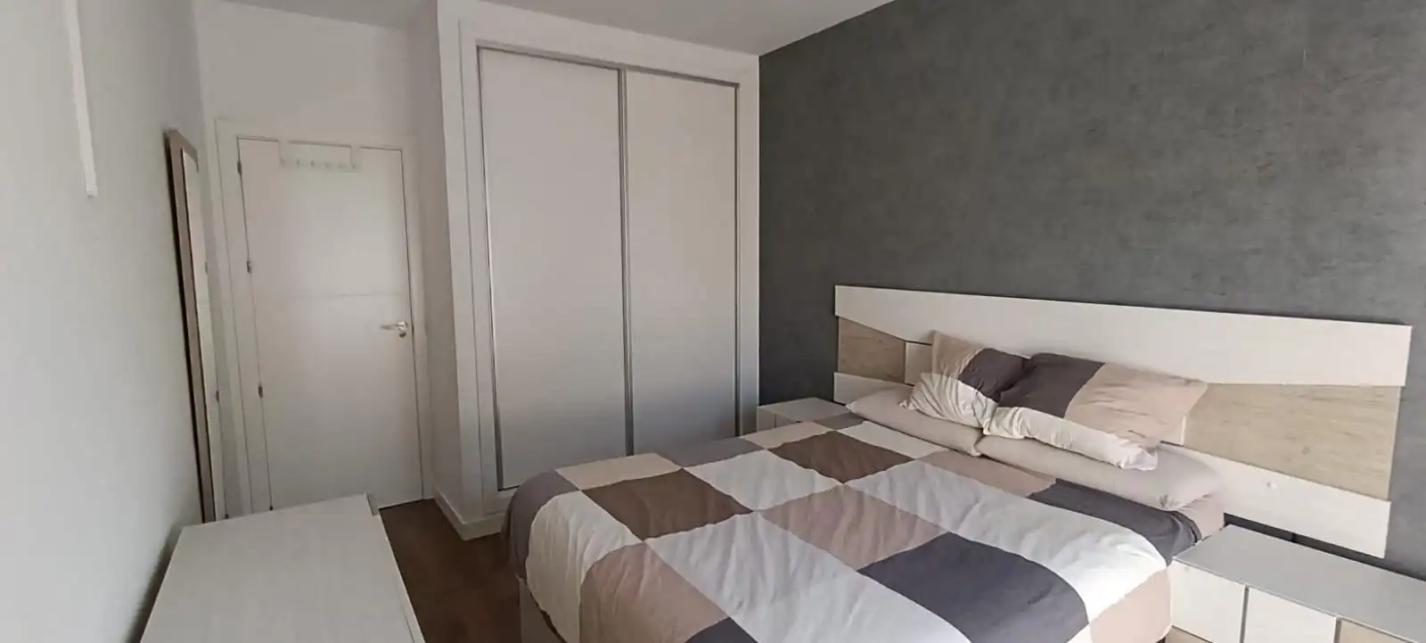 Habitación de Dúplex de alquiler en Seseña con Calefacción y Piscina comunitaria