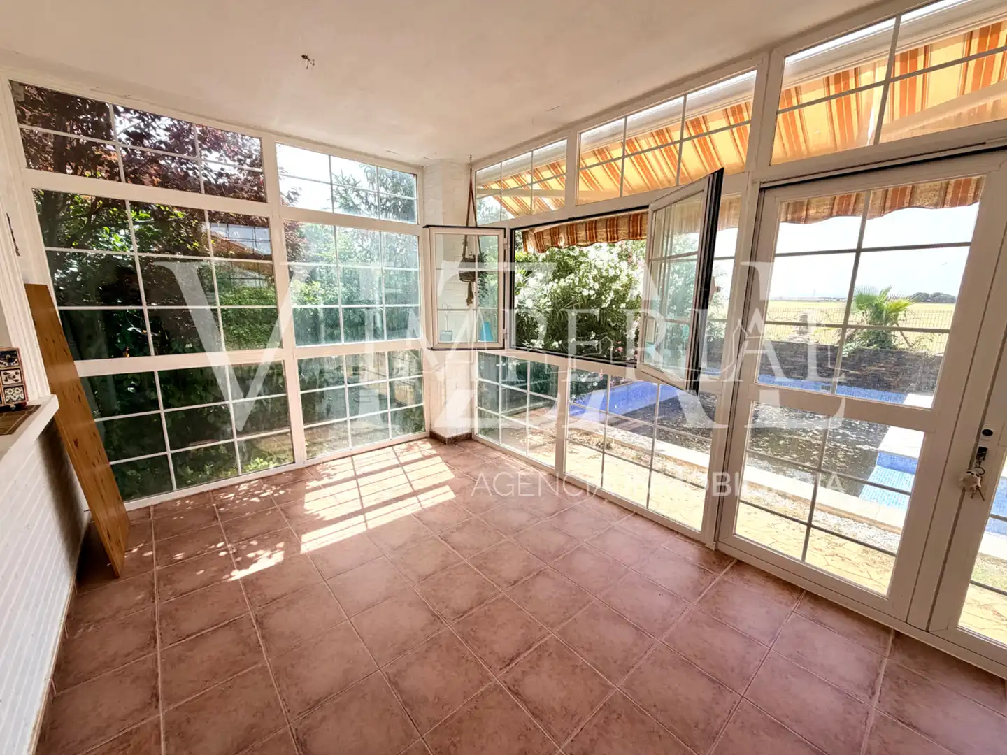 Jardí de Casa o xalet en venda en Barcience amb Aire condicionat, Calefacció i Jardí privat