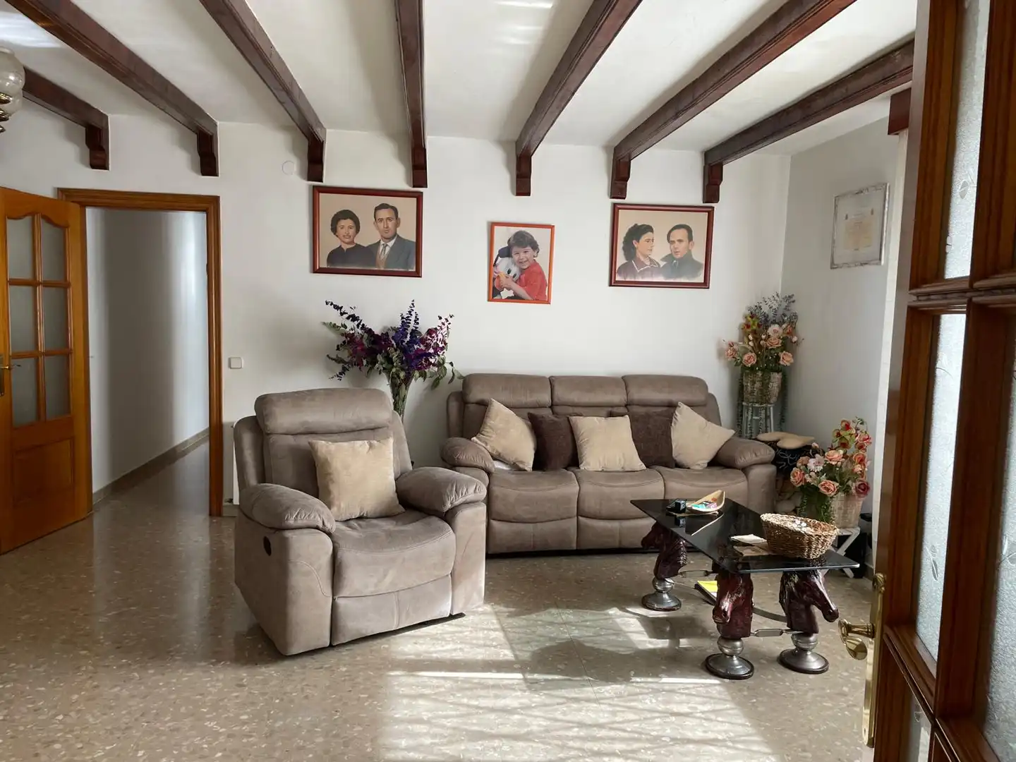 Wohnzimmer von Erdgeschoss zum Verkauf in Calella mit Klimaanlage, Heizung und Terrasse