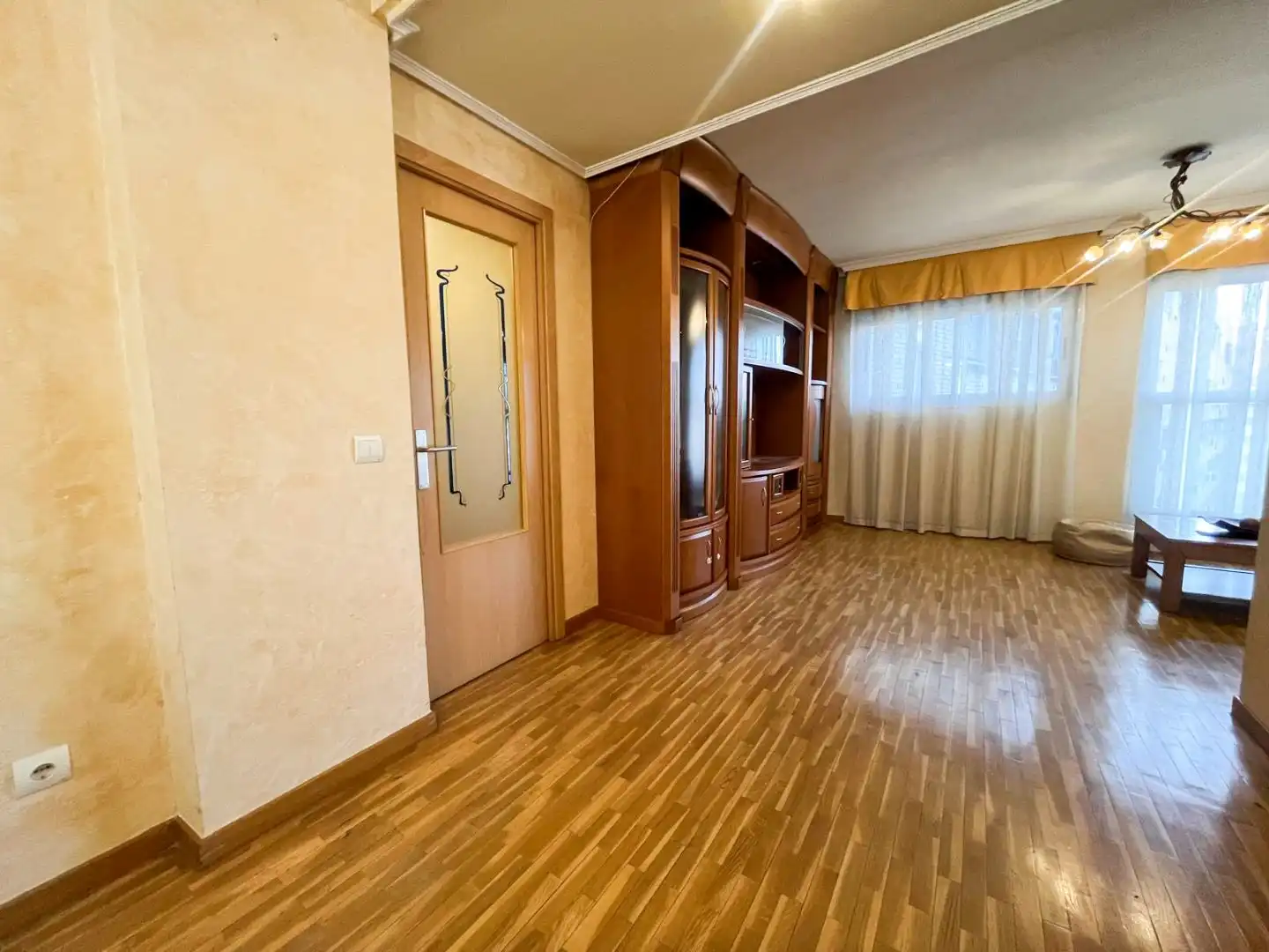 Wohnung zur Miete in Calle de Omega, 17, Valdebernardo - Valderribas