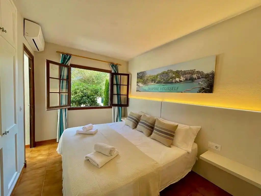 Dormitori de Apartament en venda en Alaior amb Aire condicionat, Calefacció i Terrassa