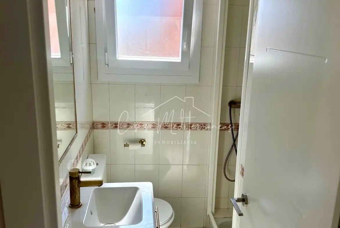 Baño de Piso en venta en Vandellòs i l'Hospitalet de l'Infant con Aire acondicionado, Calefacción y Alarma