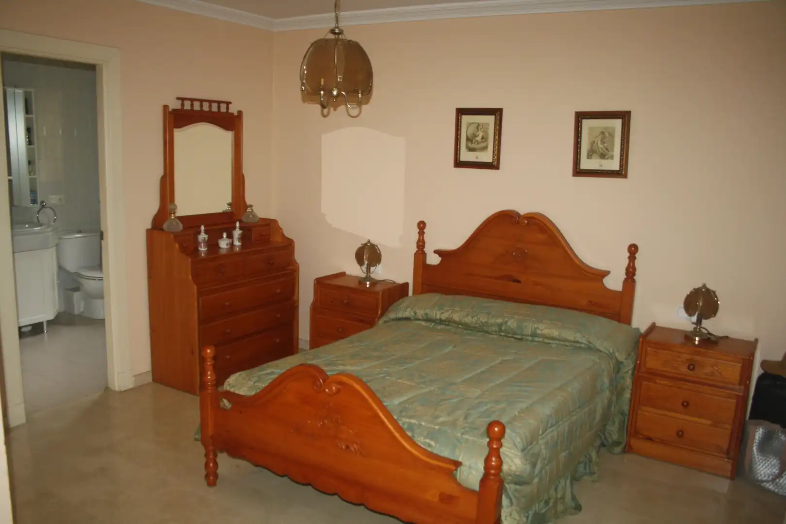 Habitación de Casa o chalet de alquiler en Algeciras con Jardín privado, Terraza y Piscina
