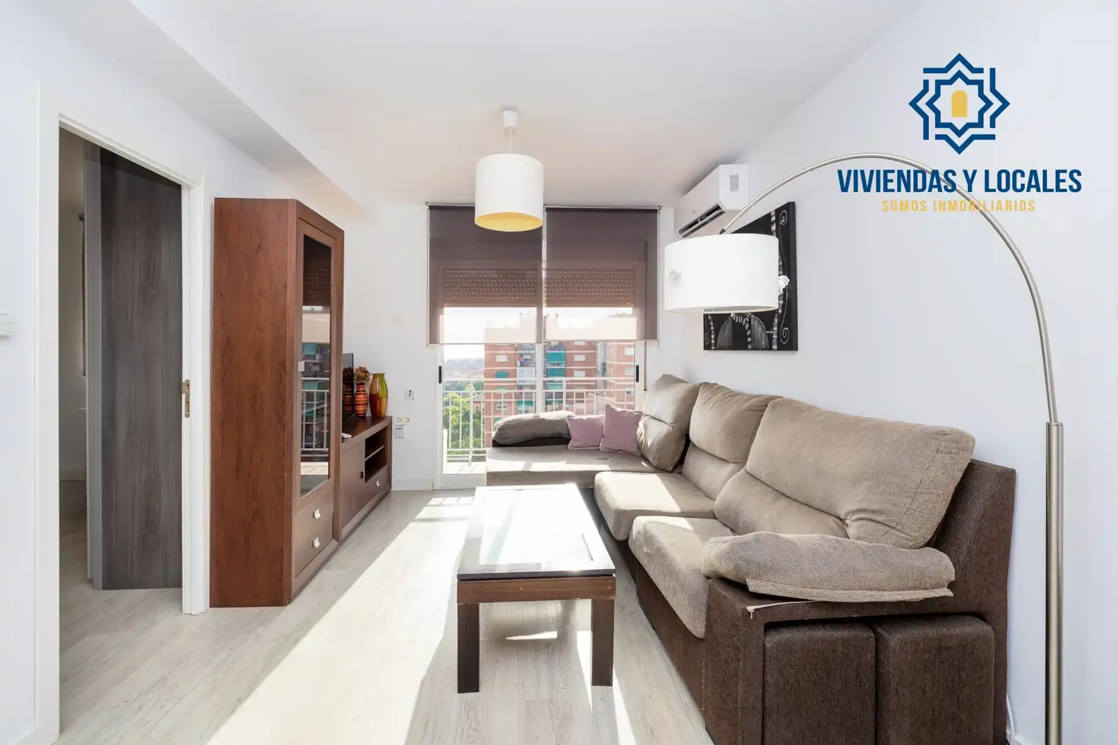 Living room of Flat for sale in Granada  with Private garden