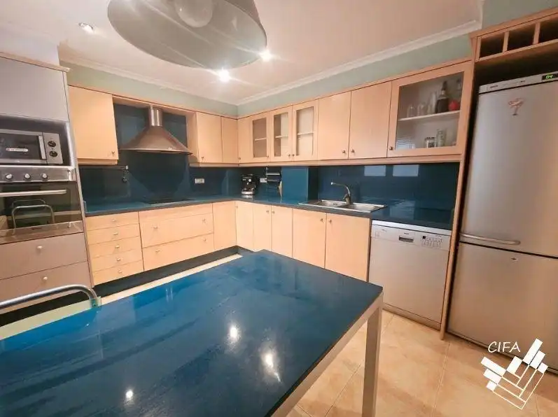 Küche von Wohnung zum Verkauf in Vinaròs mit Heizung, Möbliert und Balkon