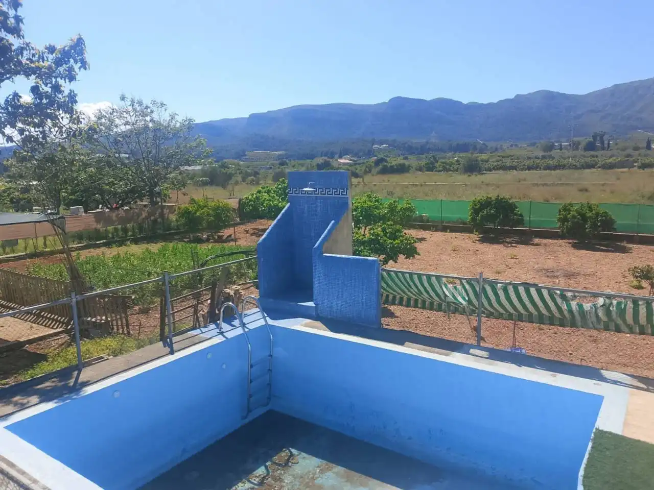 Piscina de Casa o xalet en venda en Ador amb Terrassa, Piscina i Moblat