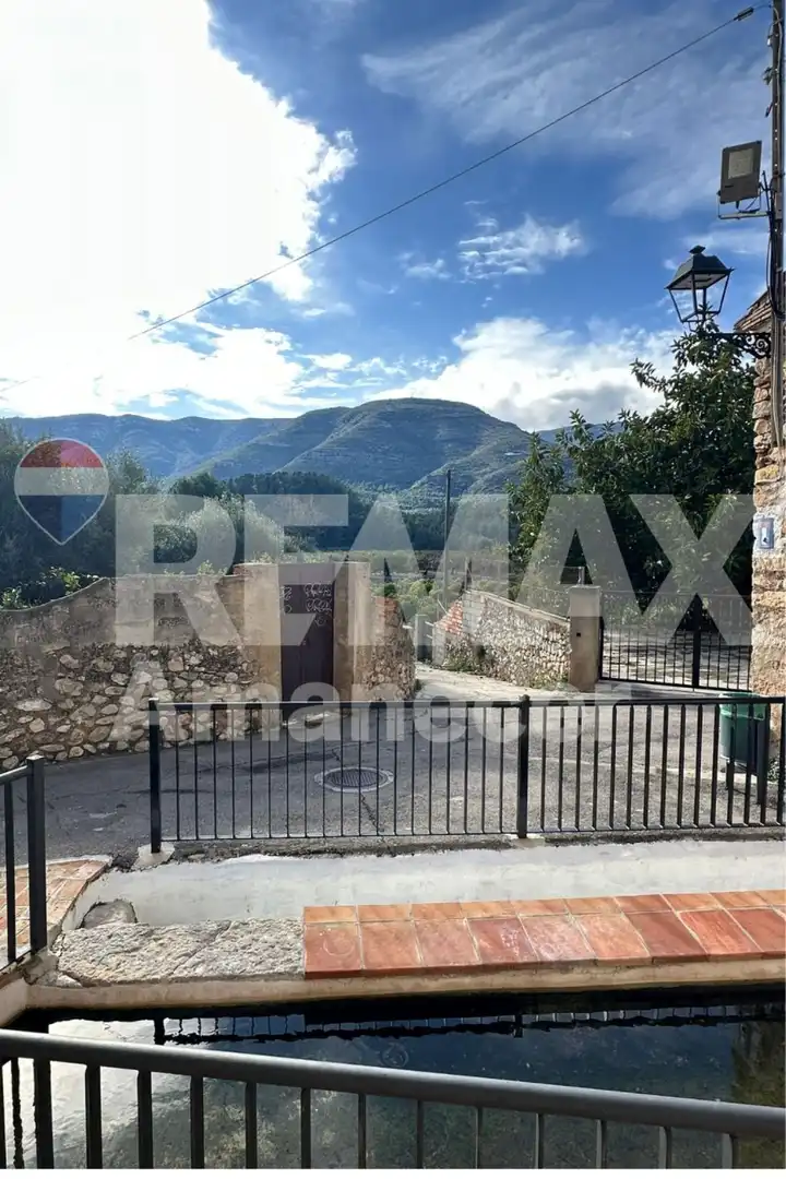 Vista exterior de Casa o xalet en venda en Murla amb Traster i Balcó