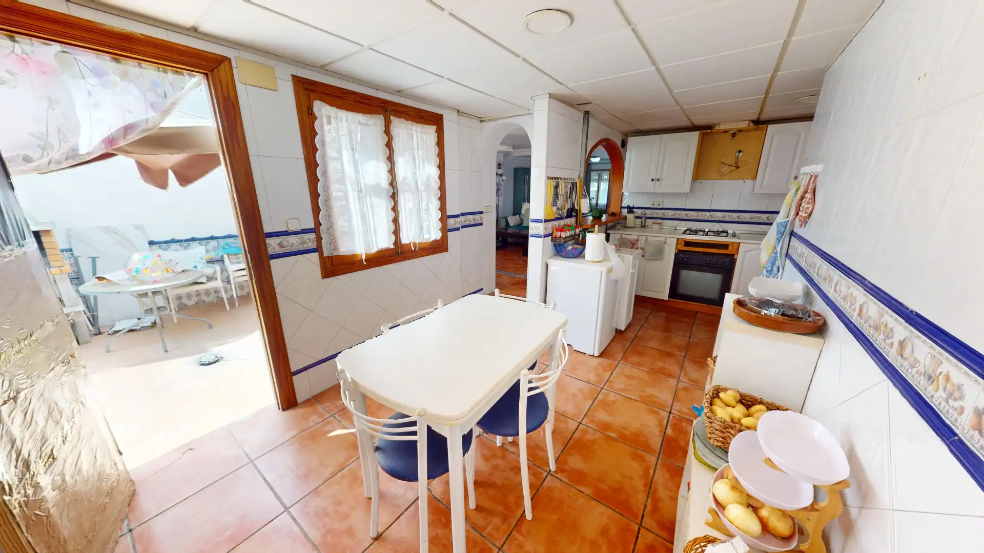 Cuina de Casa o xalet en venda en Alicante / Alacant amb Aire condicionat, Terrassa i Traster