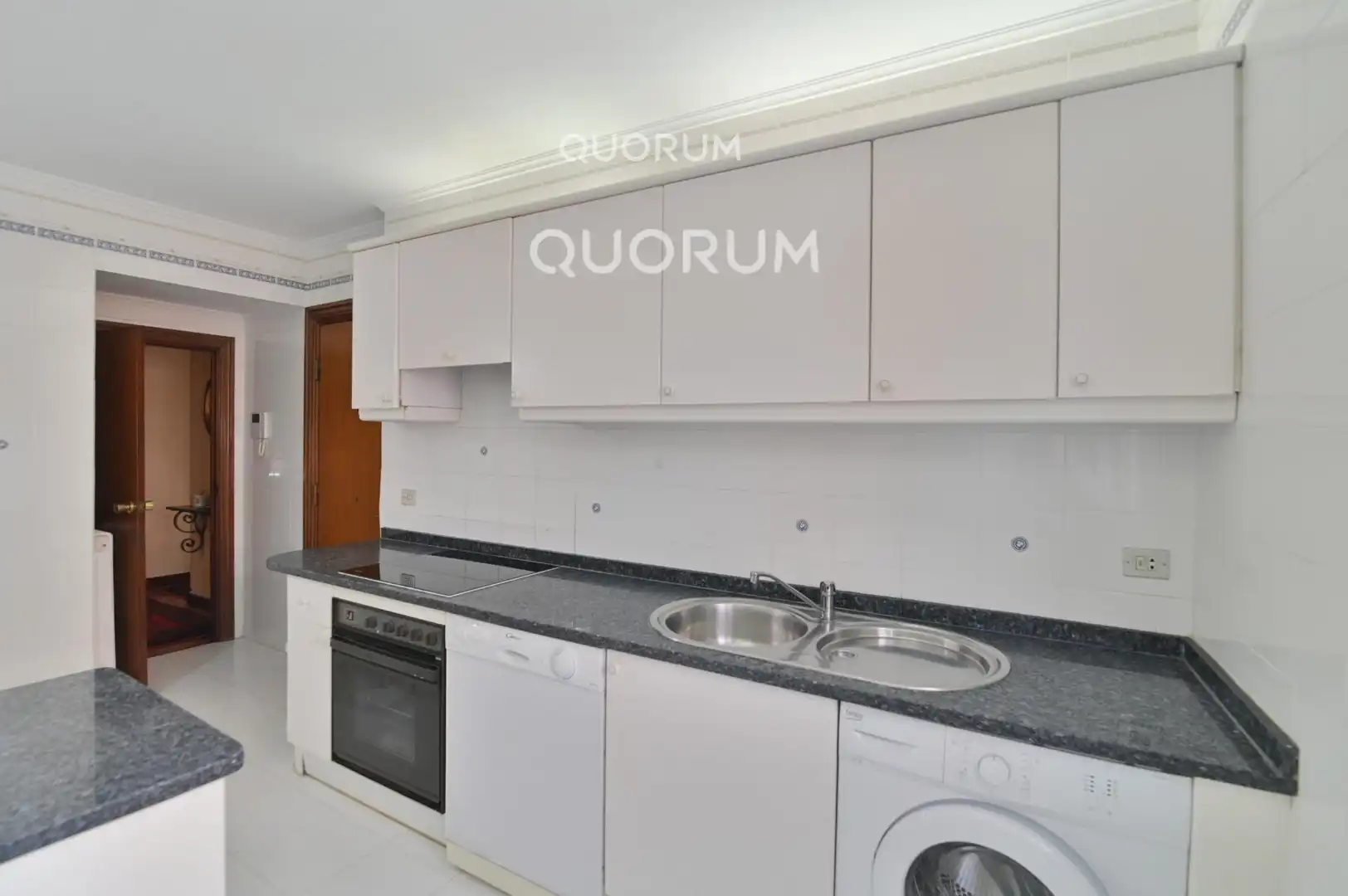 Kitchen of Flat for sale in Bilbao   with Heating and Furnished