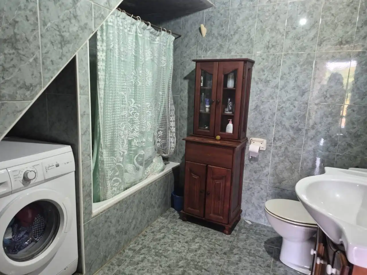 Bany de Casa o xalet en venda en Vilasantar amb Jardí privat