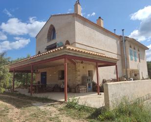Vista exterior de Finca rústica en venda en Cretas amb Terrassa, Piscina i Balcó