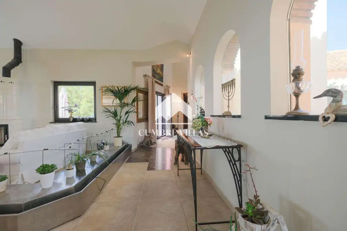 Casa rústica amb jardí en venda a Ítrabo, imagen 36