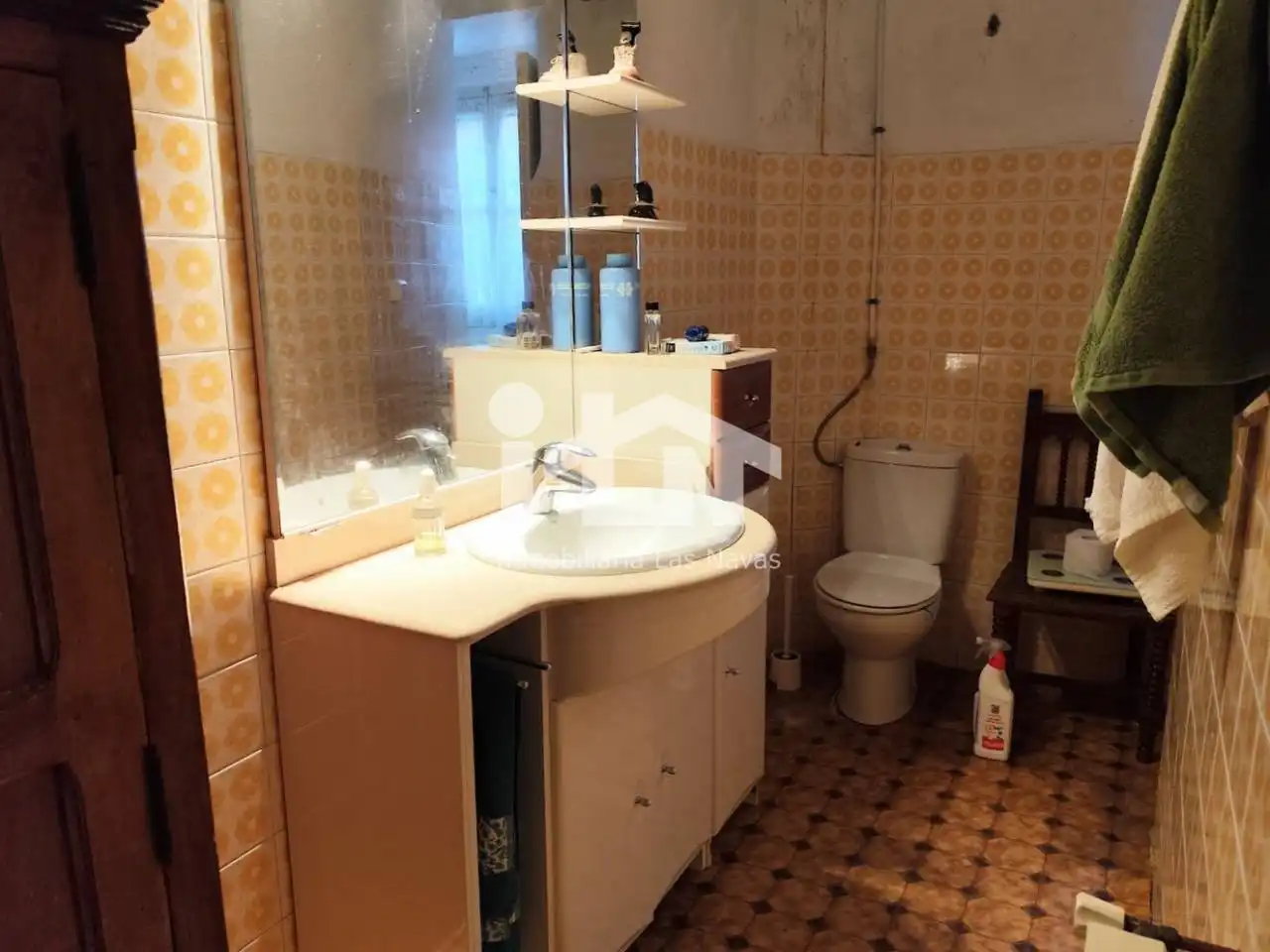 Baño de Piso en venta en Las Navas del Marqués  con Calefacción, Terraza y Trastero
