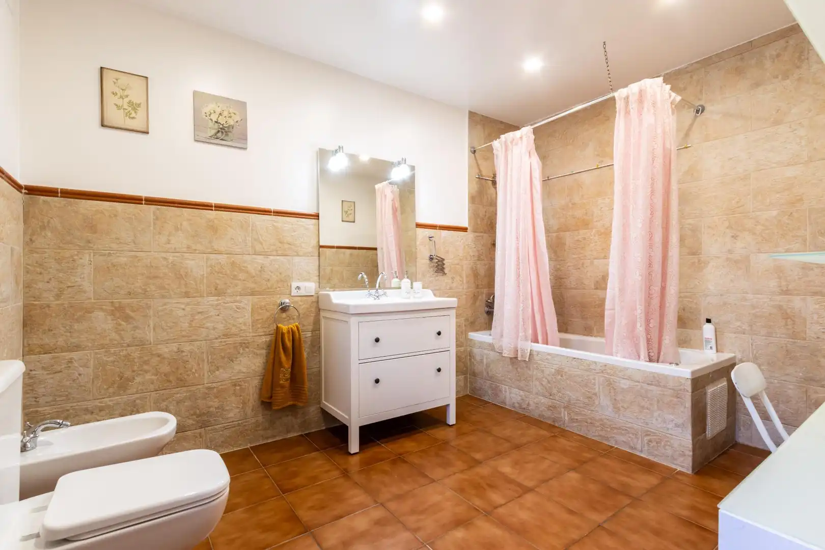 Baño de Casa o chalet en venta en Sant Llorenç Savall con Calefacción, Jardín privado y Trastero