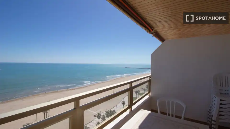 Habitación de Piso de alquiler en Cullera con Aire acondicionado, Calefacción y Amueblado