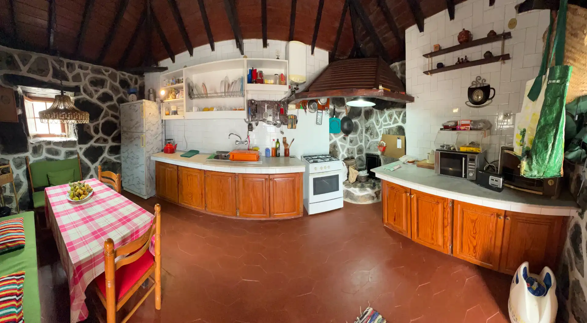 Cuina de Finca rústica en venda en Villa de Mazo amb Jardí privat, Traster i Moblat