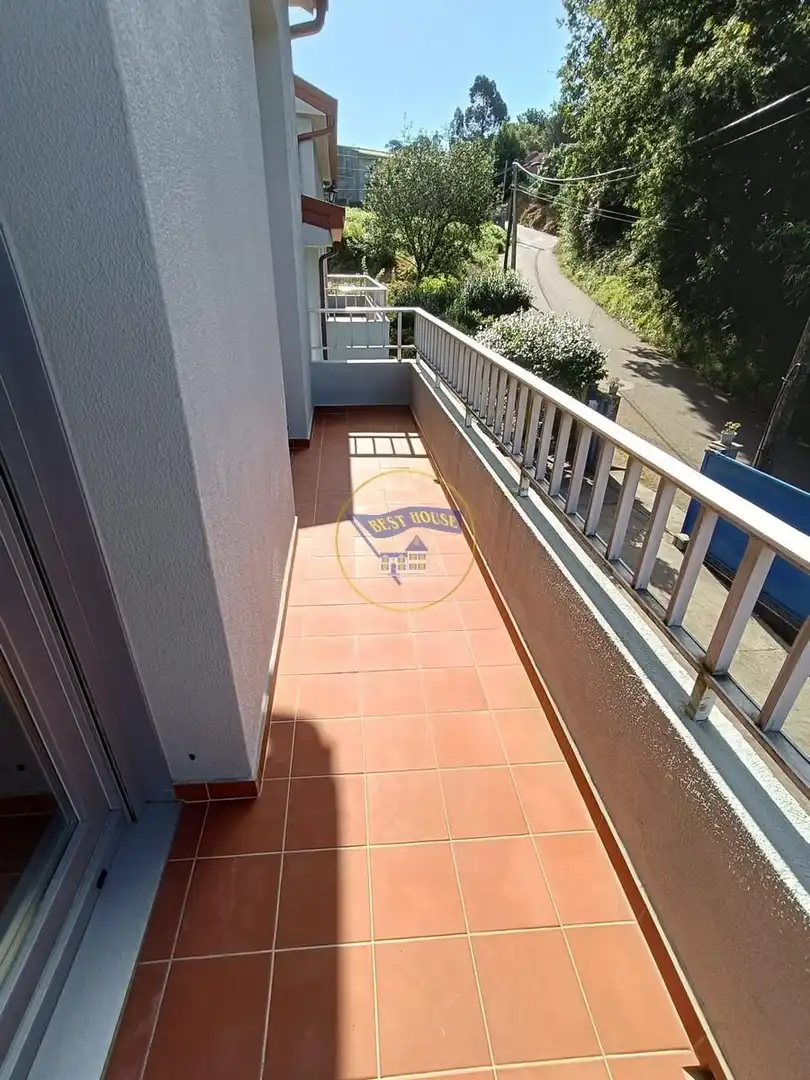 Terraza de Casa o chalet en venta en Vigo  con Trastero, Amueblado y Balcón