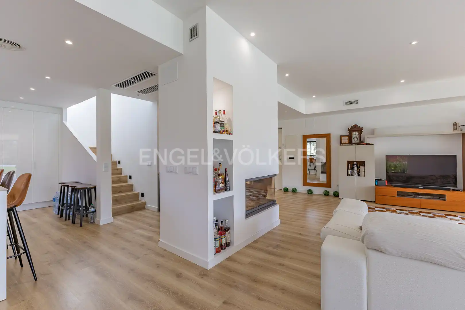 Living room of Houses for sale in Gavà  with Air Conditioner, Heating and Private garden