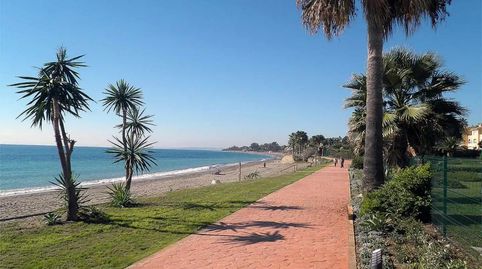 Foto 5 de Pis en venda a Urbanización Hacienda Beach, 11, El Velerín, Estepona