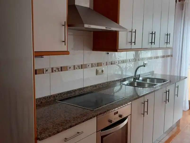 Appartement avec ascenseur à louer à Avenida Porteliña 20, imagen 3