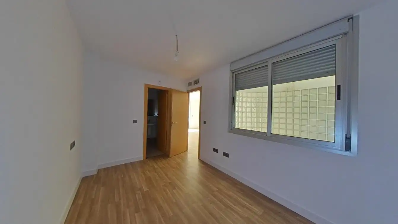 Flat for sale in C/ Enriqueta Ortega, Santo Domigo