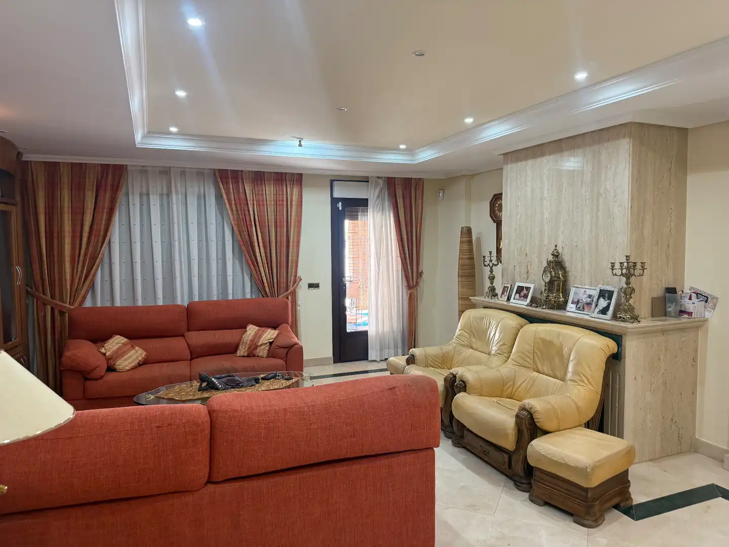 Sala de estar de Casa o chalet en venta en Magán con Aire acondicionado, Calefacción y Jardín privado