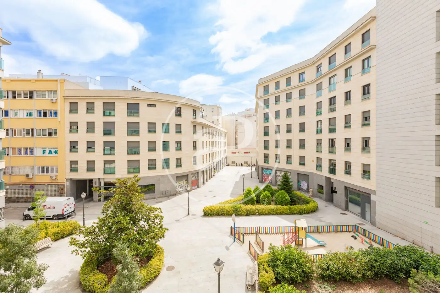 Vista exterior de Piso en venta en Madrid con Aire acondicionado, Calefacción y Terraza