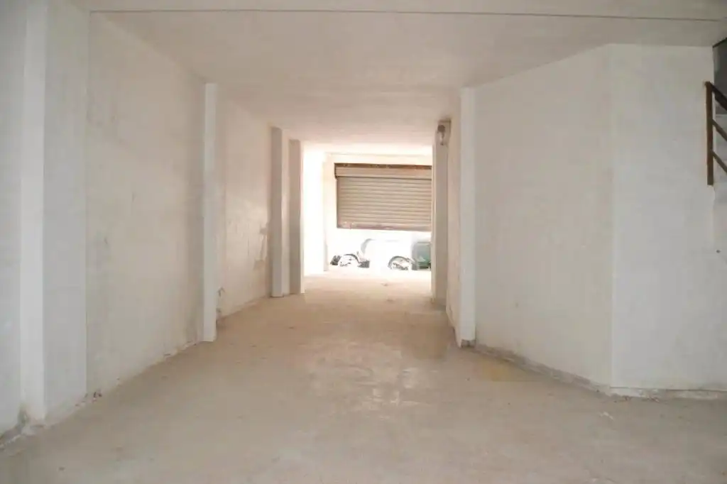 Local comercial en venda a Calle Antonio García Cayuelas 9, imagen 4