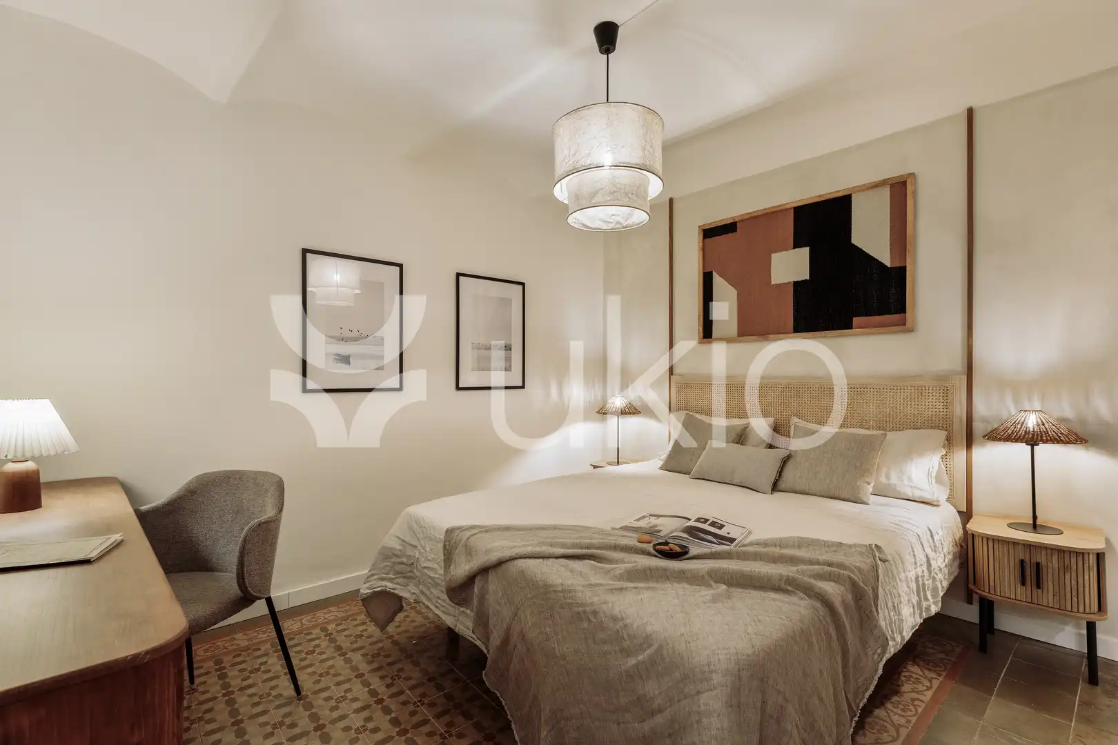Habitación de Apartamento de alquiler en Barcelona con Aire acondicionado, Calefacción y Amueblado