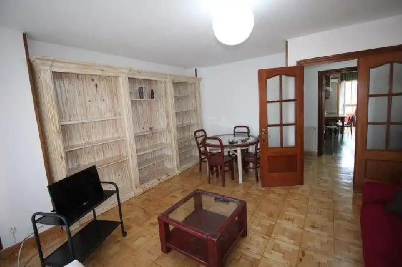 Sala d'estar de Àtic de lloguer en Santander amb Calefacció, Jardí privat i Parquet