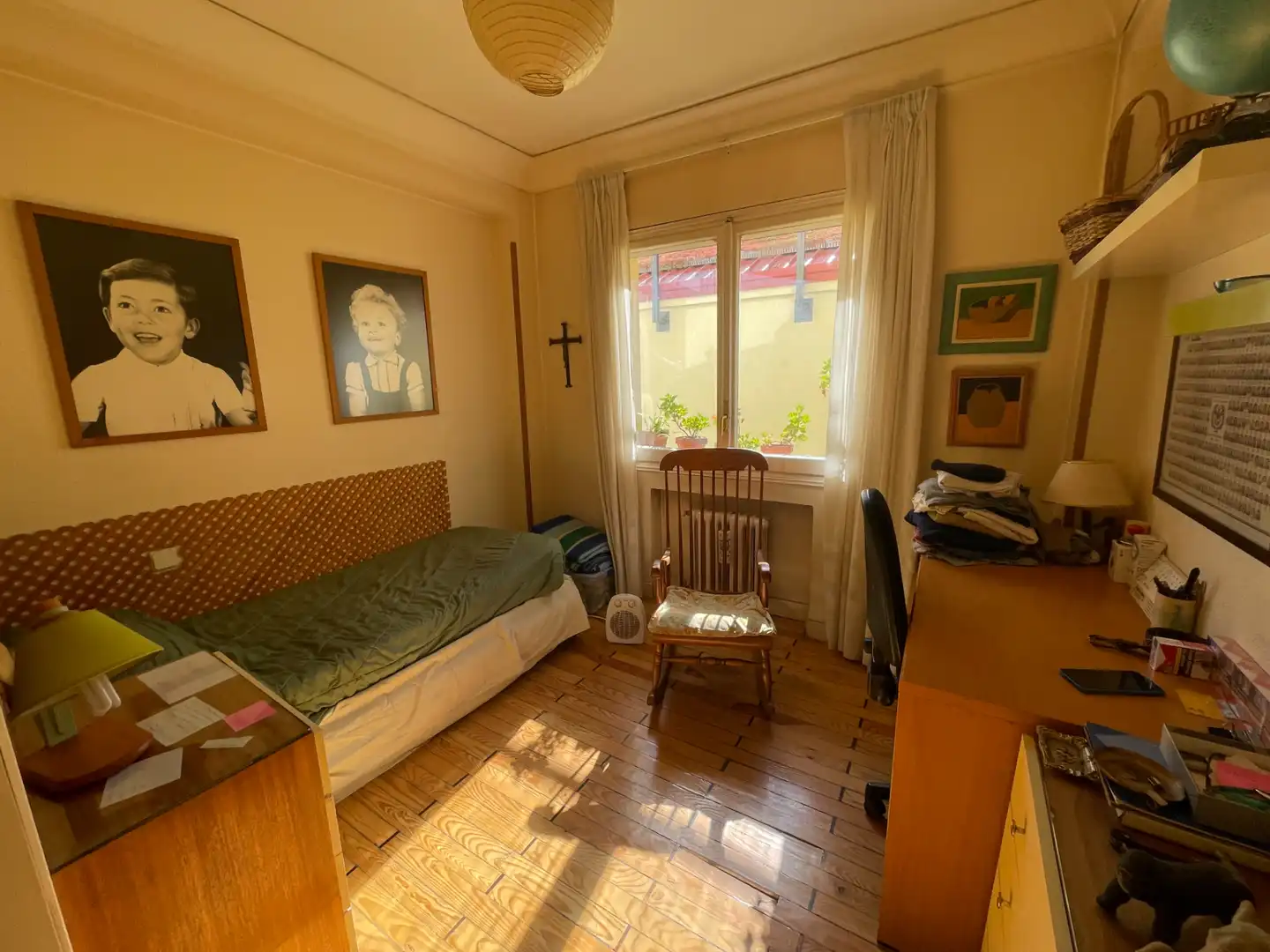 Habitación de Piso en venta en Madrid con Calefacción y Trastero