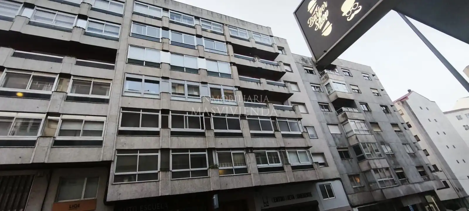 Vista exterior de Piso en venta en Vigo  con Calefacción, Terraza y Trastero