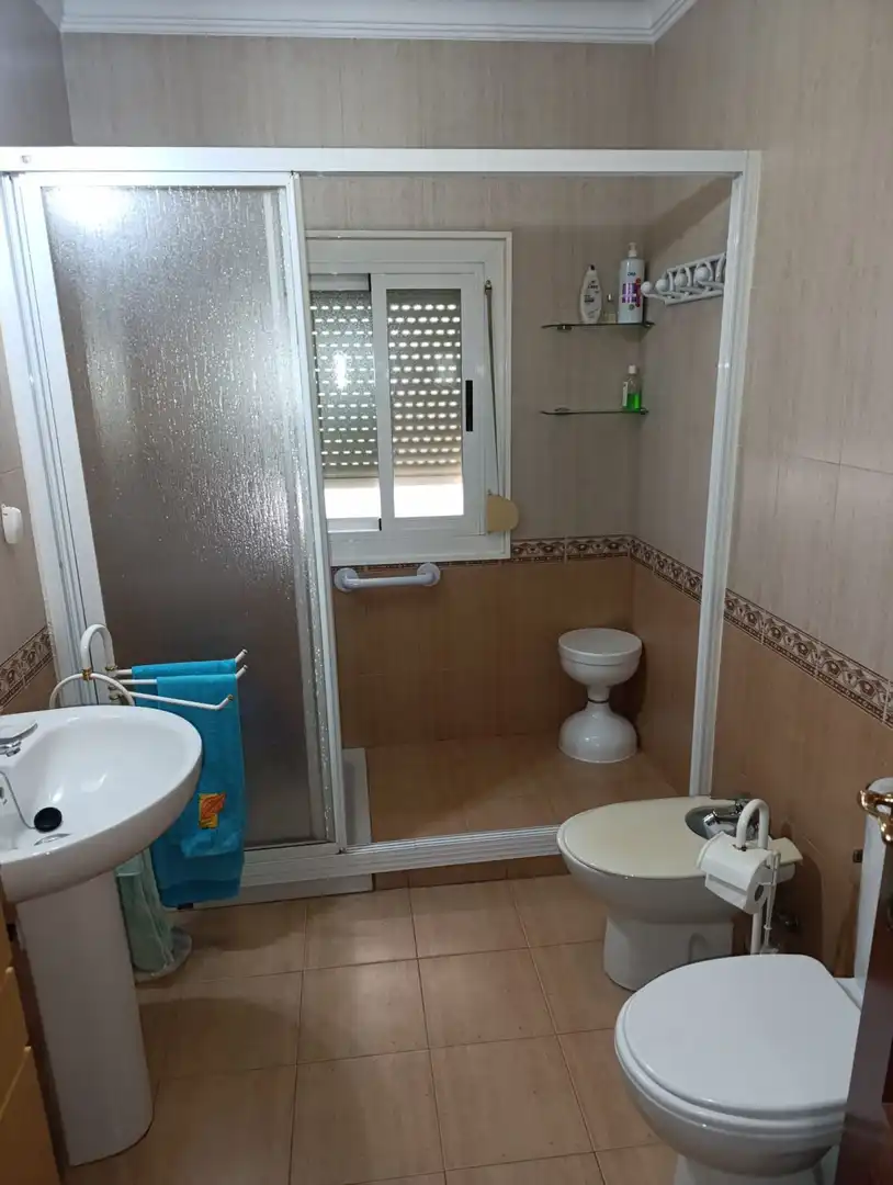 Badezimmer von Haus oder Chalet zum Verkauf in Valdepeñas mit Heizung
