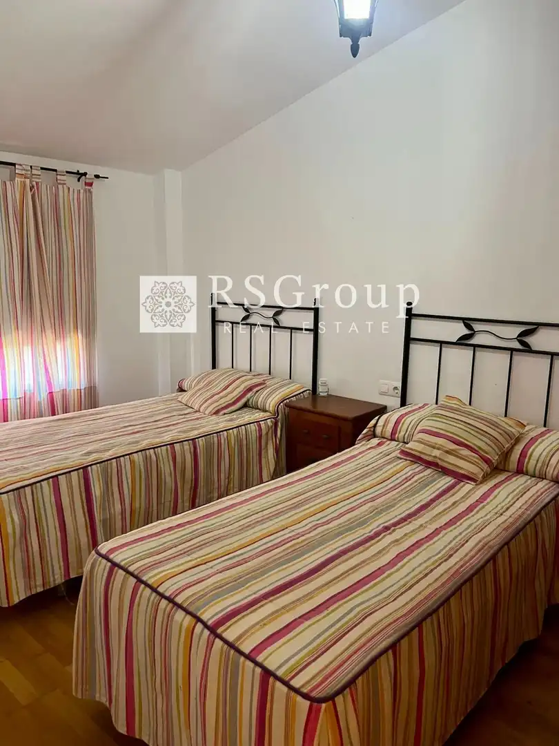 Dormitori de Casa o xalet en venda en El Real de la Jara amb Aire condicionat, Jardí privat i Terrassa