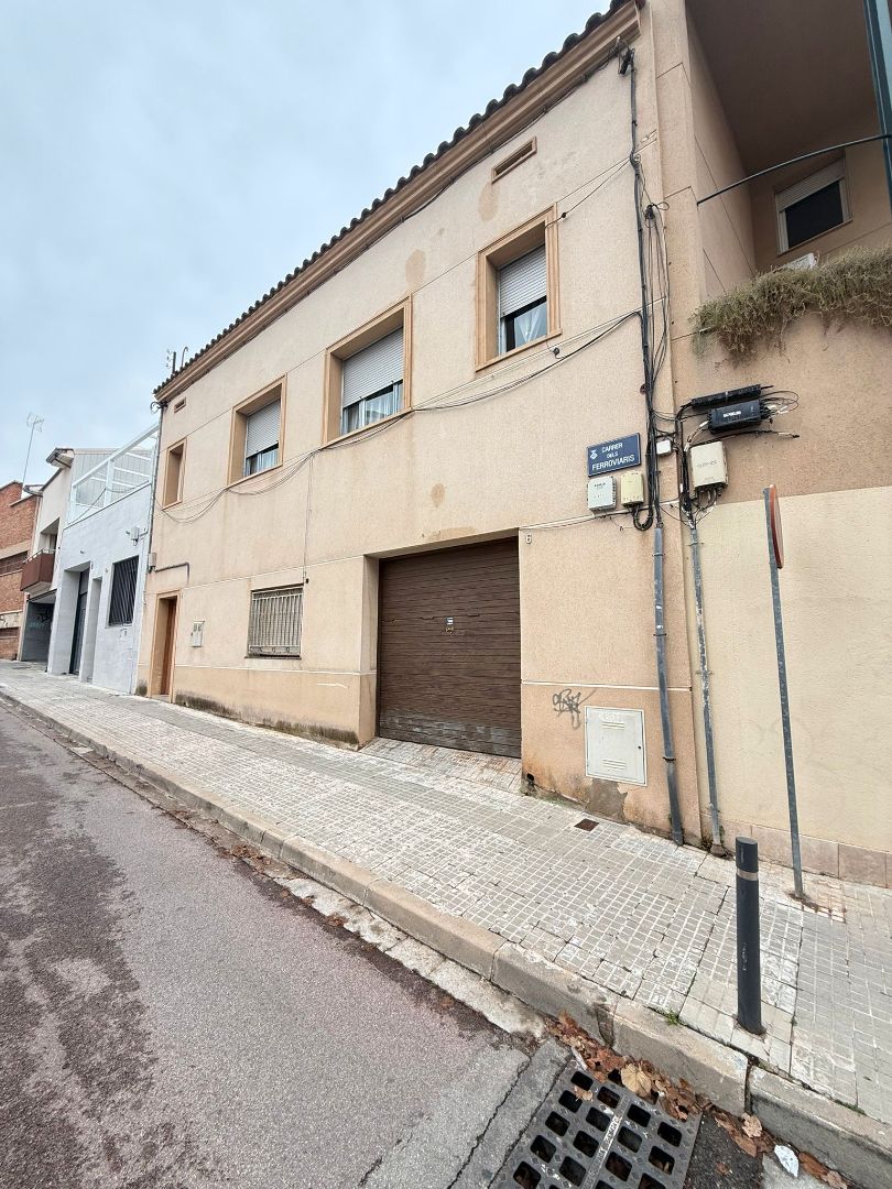 Exterior view of Flat for sale in Terrassa  with Private garden