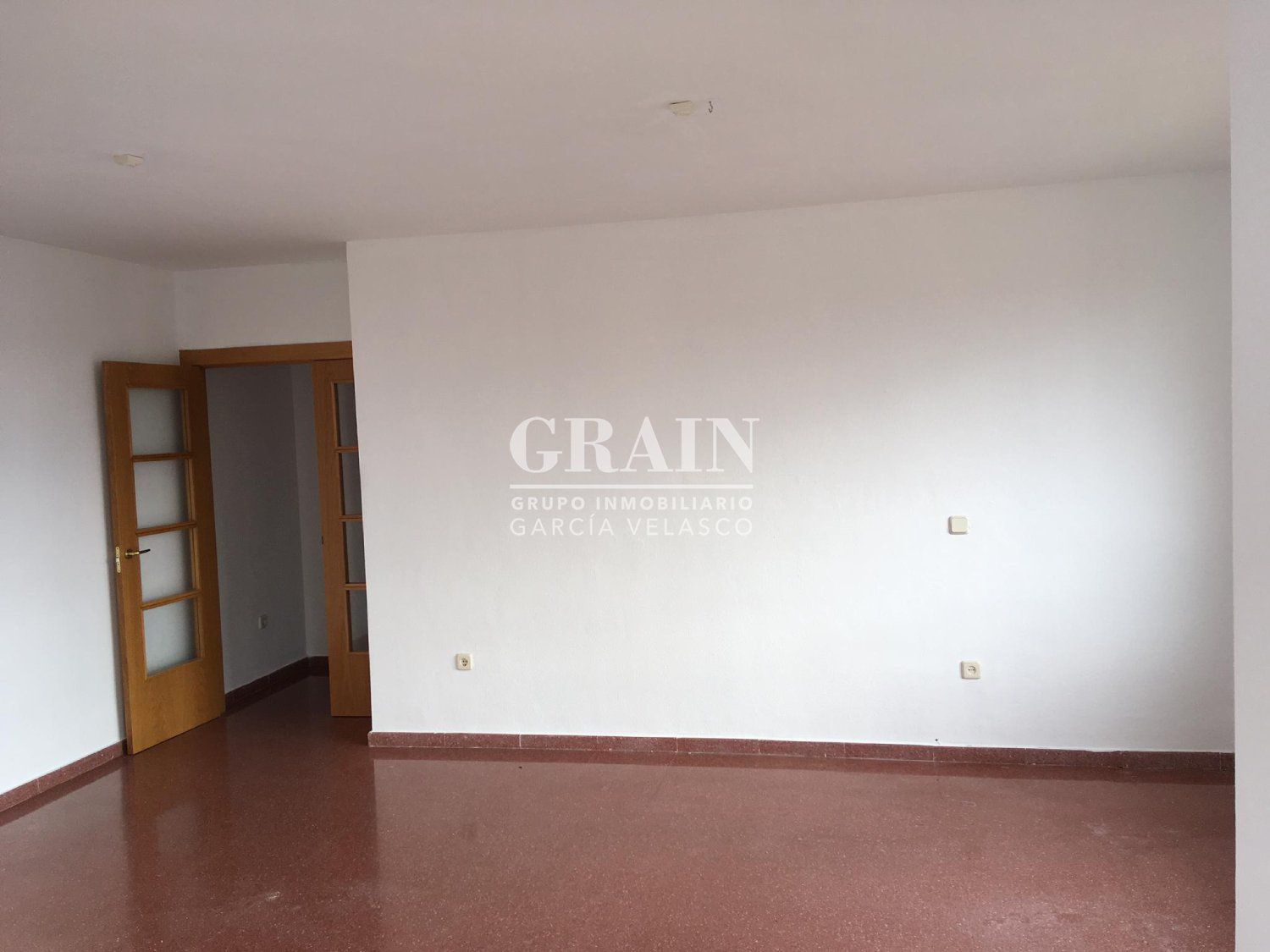 Flat for sale in  Albacete Capital  with Heating