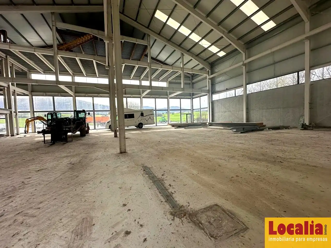 Nave industrial de alquiler en Marina de Cudeyo