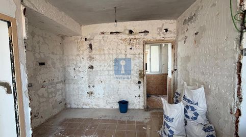Foto 2 von Wohnung zum Verkauf in Buri, Sant Ildefons, Cornellà de Llobregat