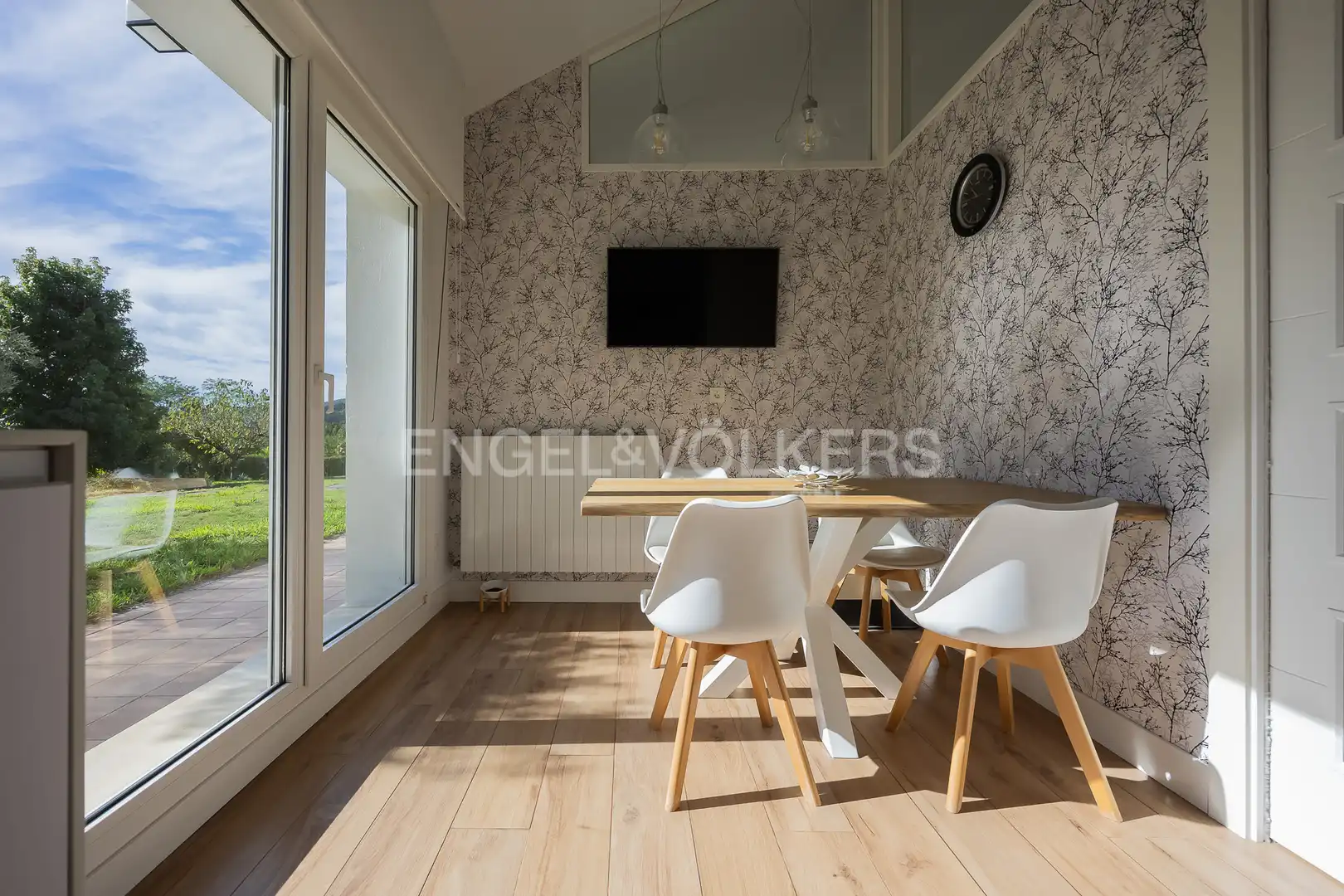 Comedor de Casa adosada en venta en Larrabetzu con Aire acondicionado, Calefacción y Jardín privado