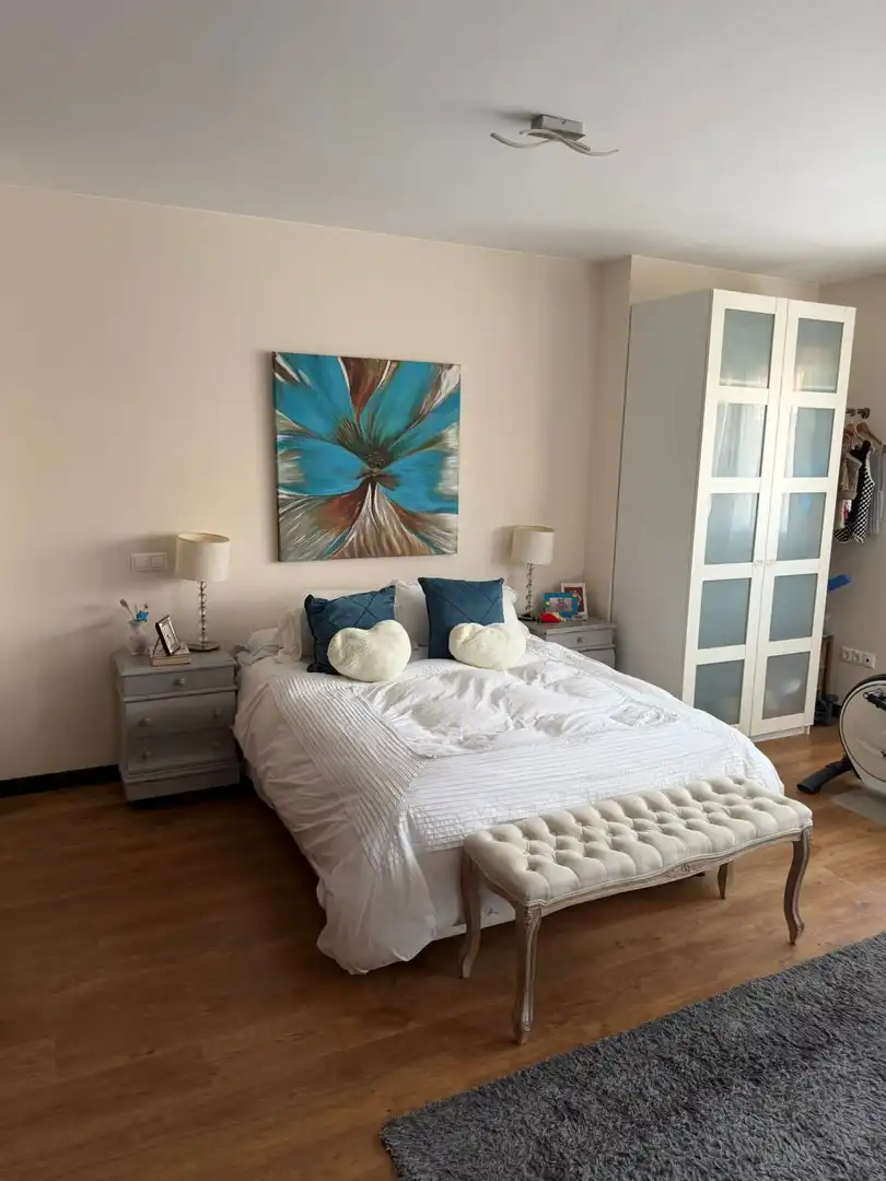 Schlafzimmer von Haus oder Chalet zum Verkauf in Meco mit Klimaanlage, Heizung und Terrasse