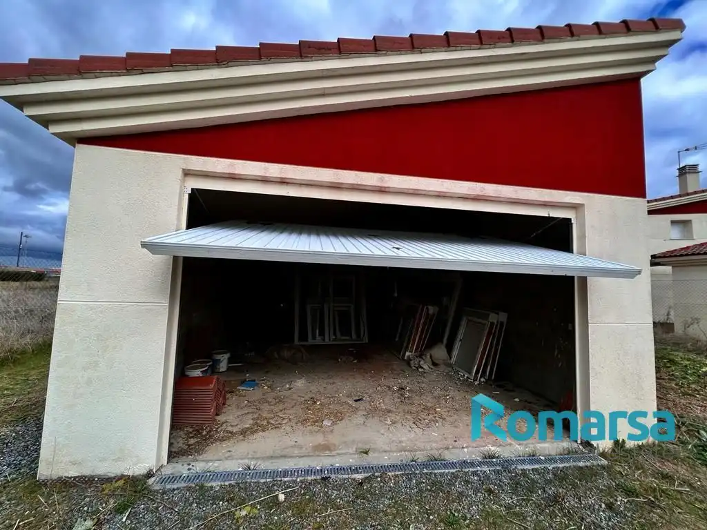 Casa o xalet en venda a San Roque, Sanchidrián