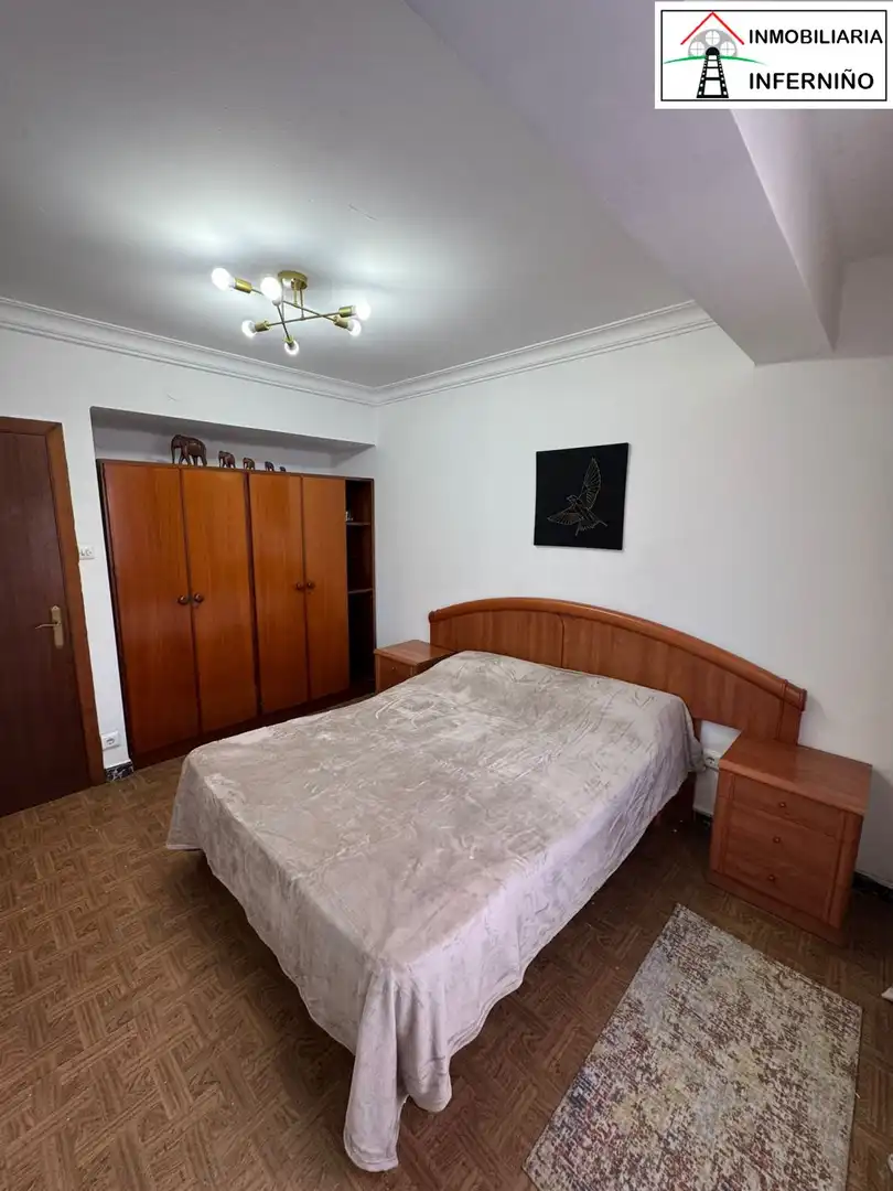 Schlafzimmer von Wohnung zum Verkauf in Ferrol mit Abstellraum und Balkon