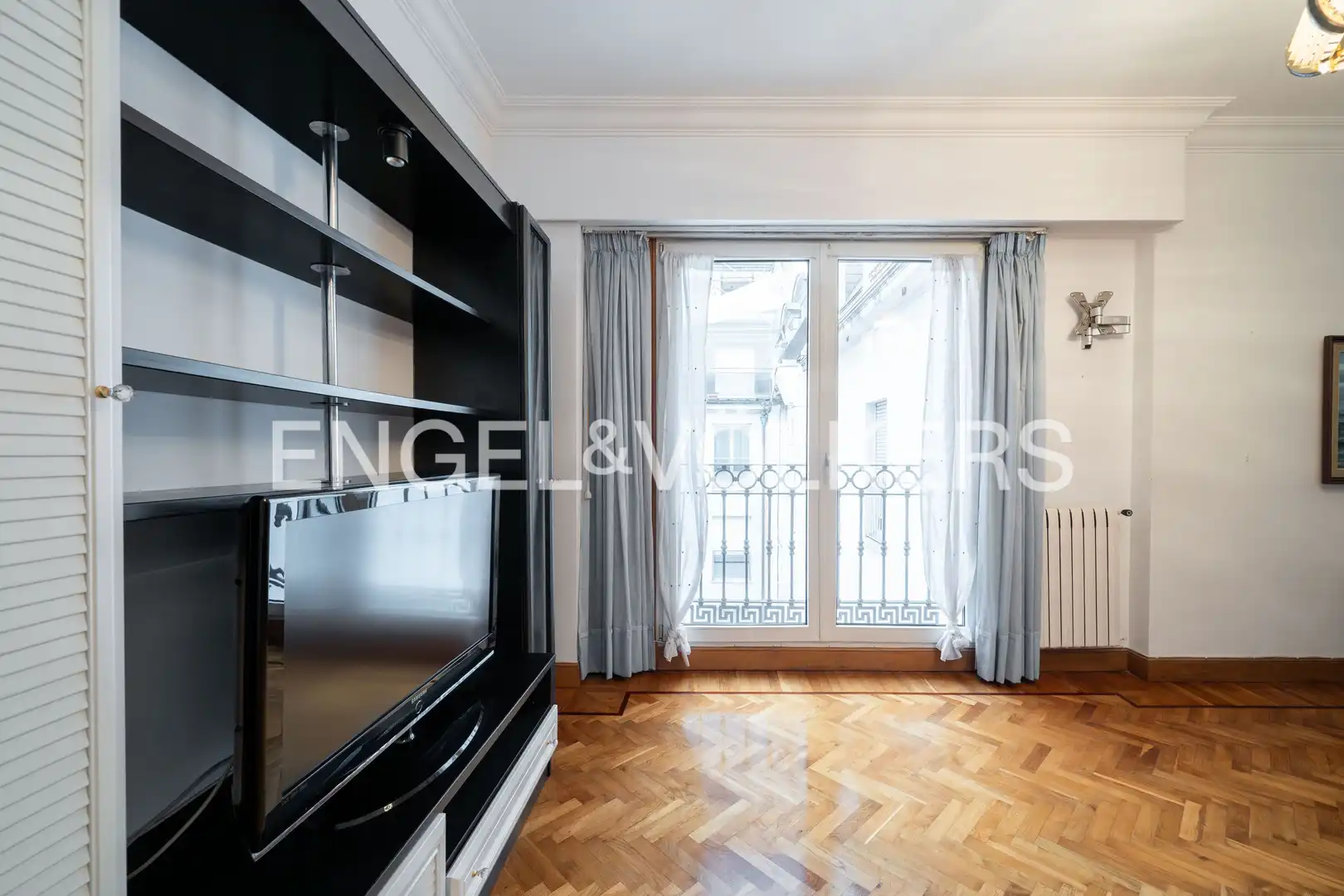 Wohnzimmer von Wohnung zum Verkauf in Donostia - San Sebastián  mit Heizung, Parkett und Abstellraum