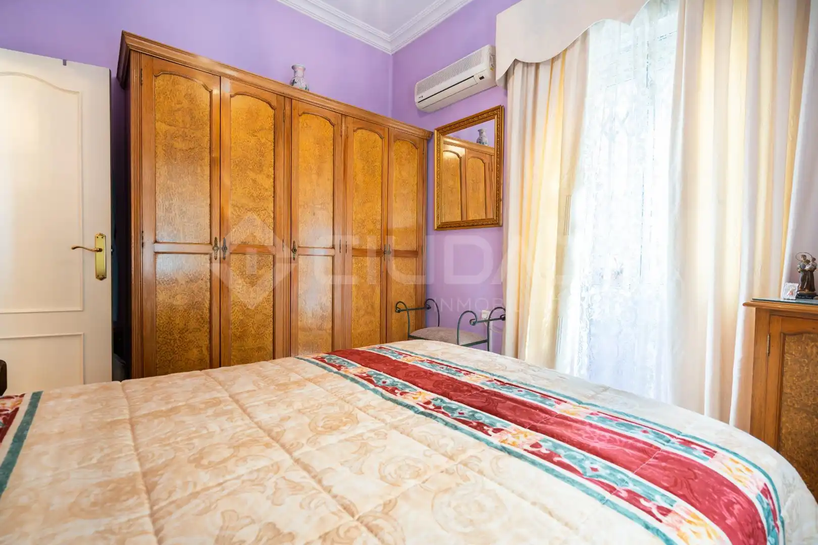 Bedroom of Flat for sale in Sevilla  with Air Conditioner, Storage room and Balcony