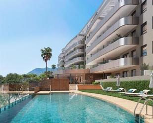 Piscina de Apartament en venda en Torremolinos amb Aire condicionat i Terrassa