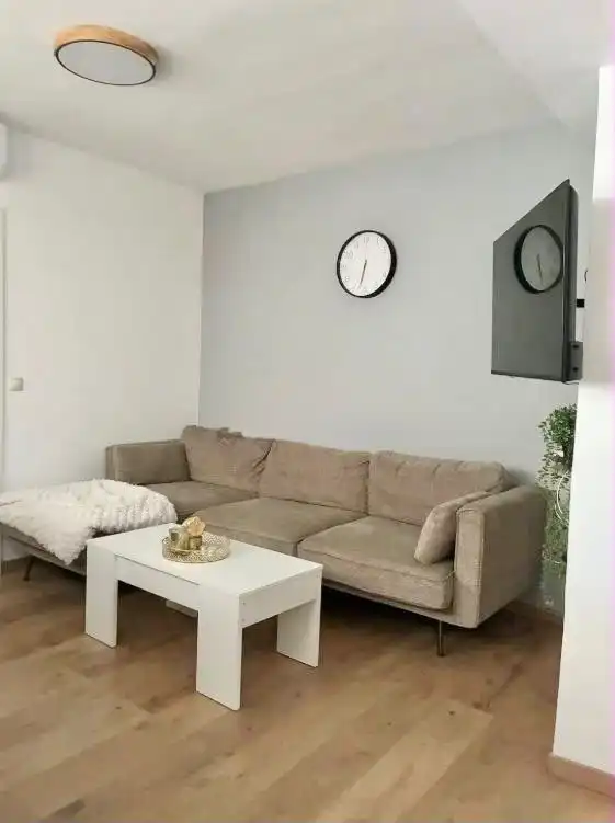 Flat with balcony for sale in Luis Barcala
